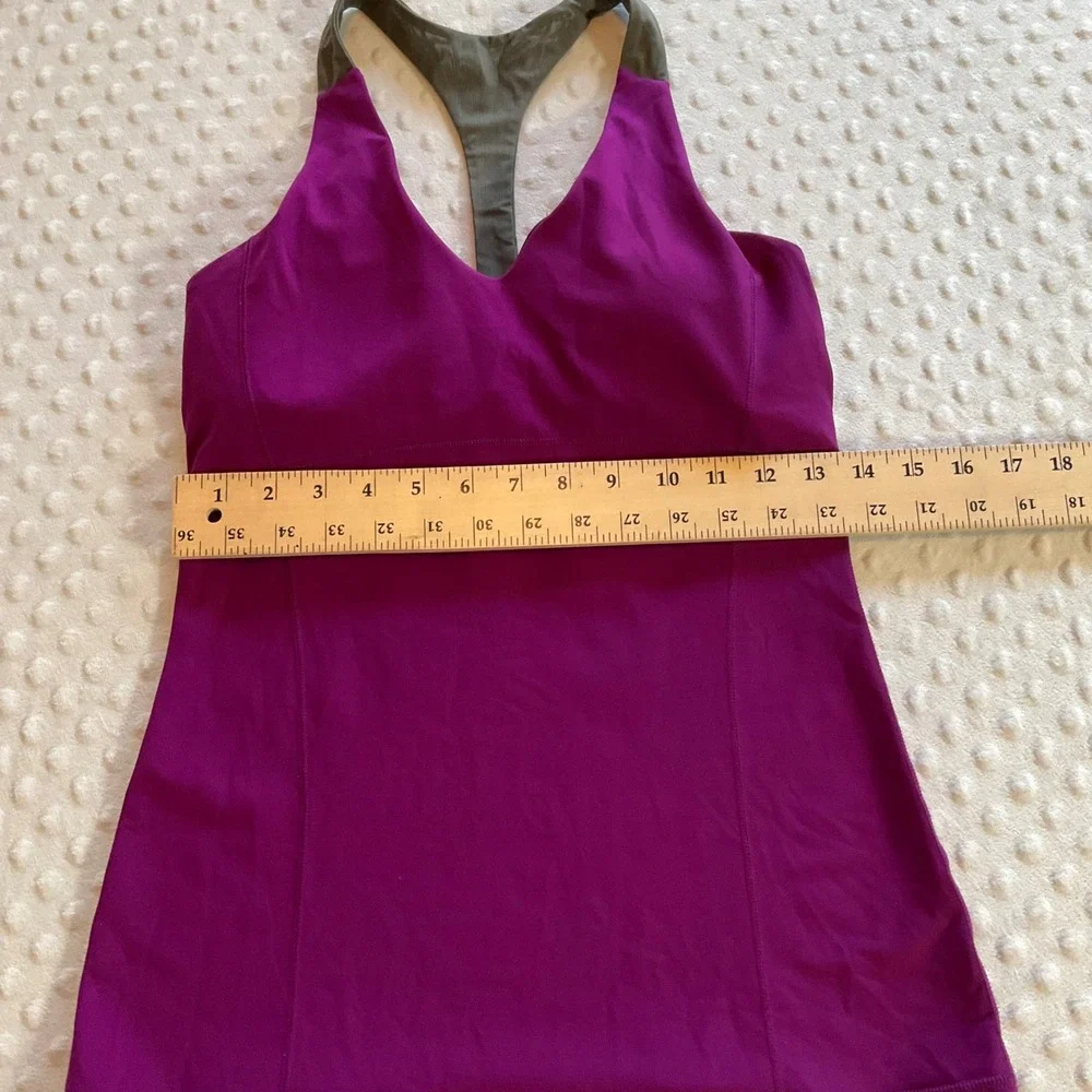 Alo Yoga Racerback Tank Top Womens Medium Magenta Purple Gray Shelf Bra
